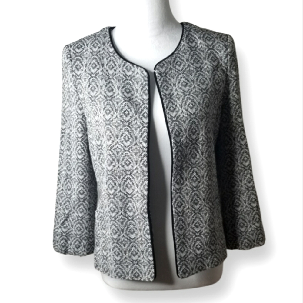 Pleione Black & White Mid Weight Open Front Jacket